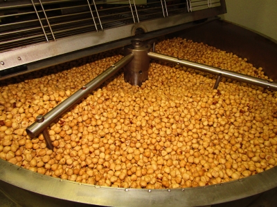 nocciole tostate piemonte igp alta pelabilità cravanzana piedmont pgi roasted hazelnuts high peelability nocciole tostate piemonte igp alta pelabilità cravanzana piedmont pgi roasted hazelnuts high peelability